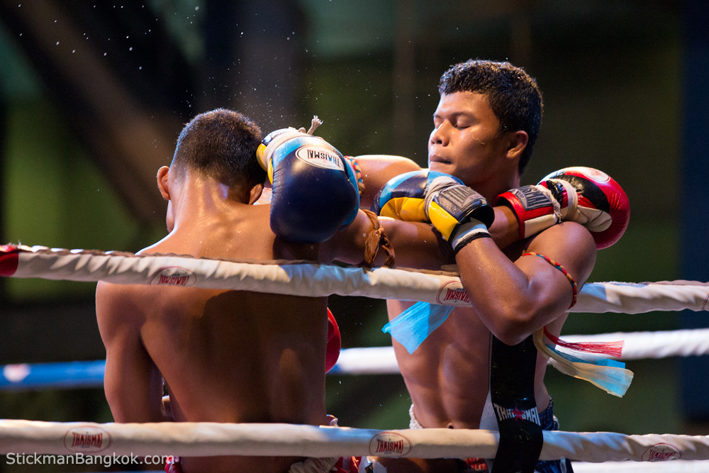 http://www.stickmanbangkok.com/images/Thai-Boxing24.jpg